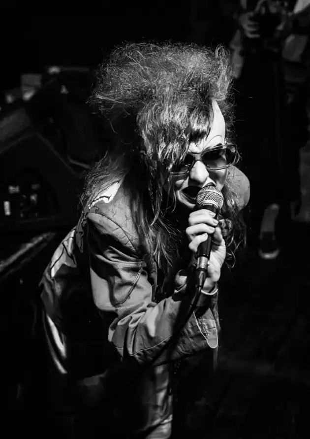 POISON RUÏN + Eat My Teeth – 12.07 (2026)
